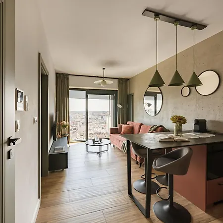 Apartment Urban Global Loft 17th Floor No 17 - Air Condition - Free Garage *