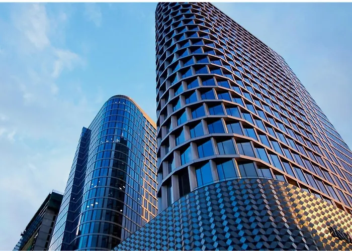 Apartment Urban Global Loft 17th Floor No 17 - Free Garage - Self Check-in - No Deposit *